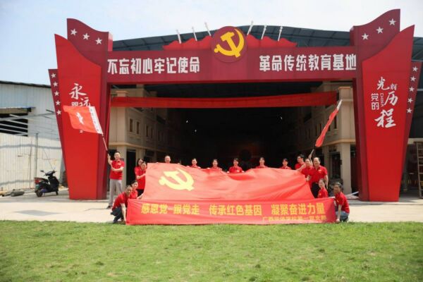 封面.jpg 封面.jpg
