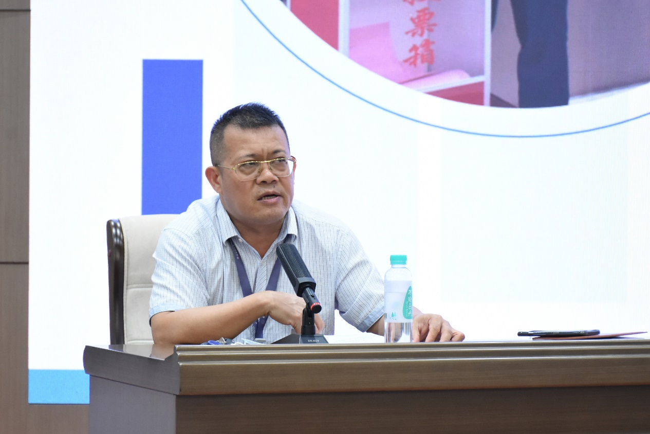 學校黨委副書記、工會主席林偉講話.png