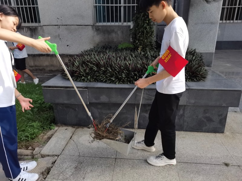 廣西華僑學校開展勞動教育周活動4.jpg