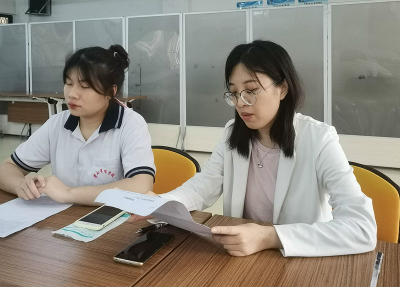 鄭凱麗老師發言(右1).jpg